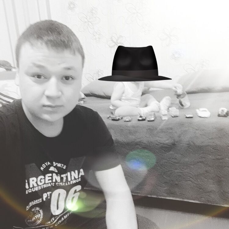  10981877  , 36 ,    -