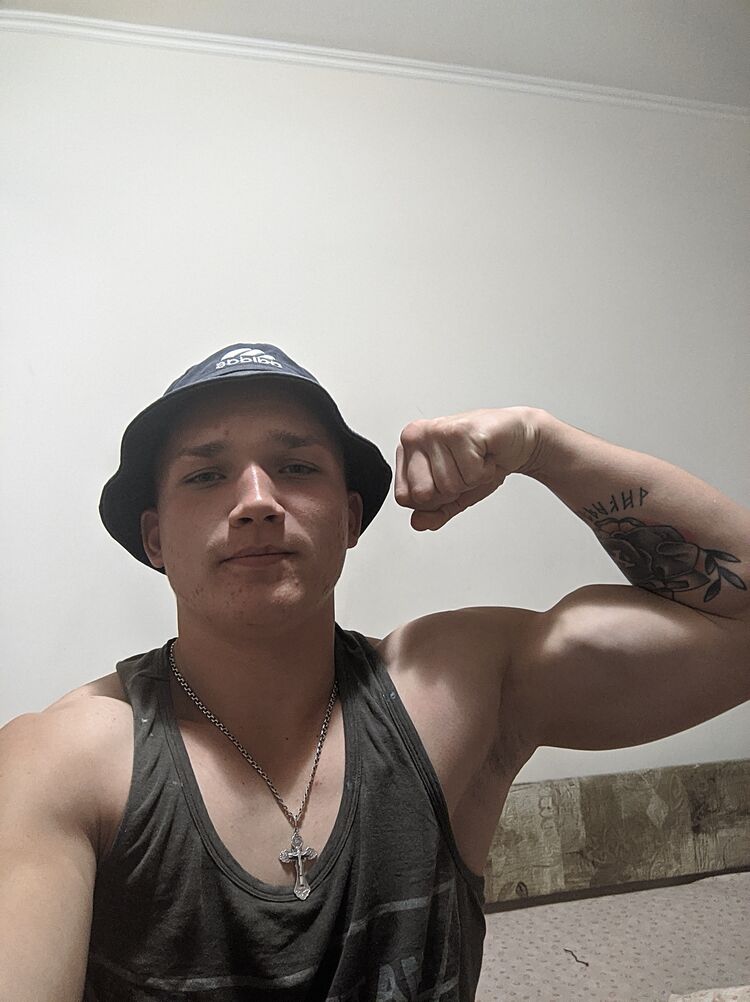  40289697  , 22 ,    
