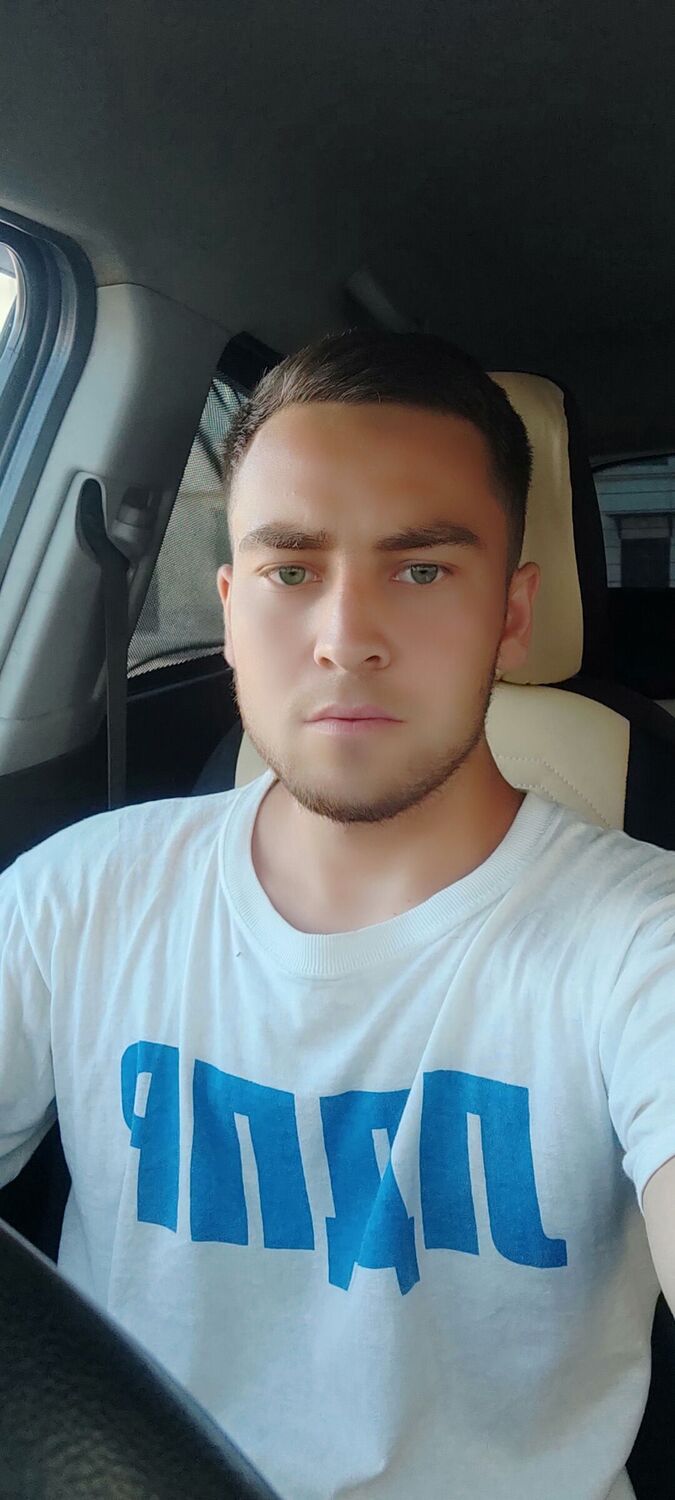  43845277  , 27 ,    