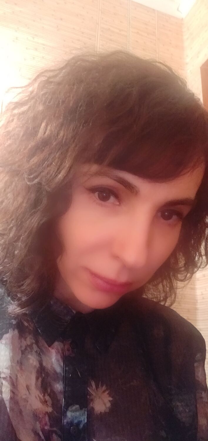  34887787  Marina, 46 ,    