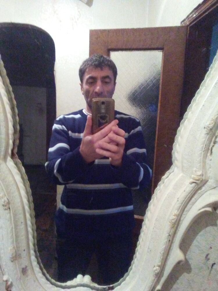  18406777  David, 50 ,    