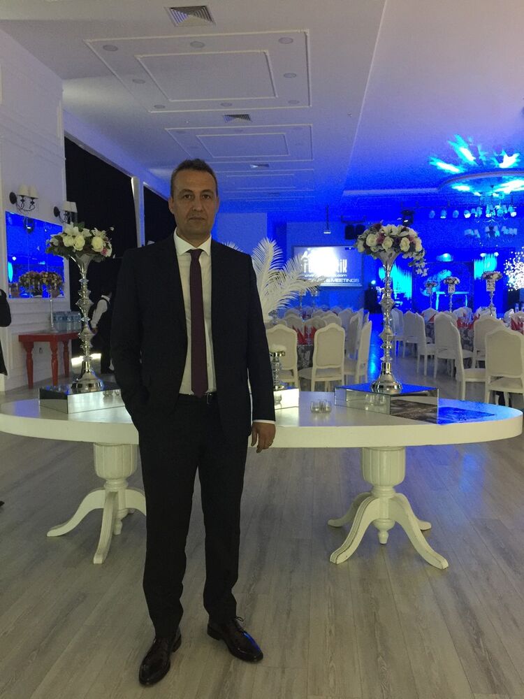  18375287  Onur, 48 ,    