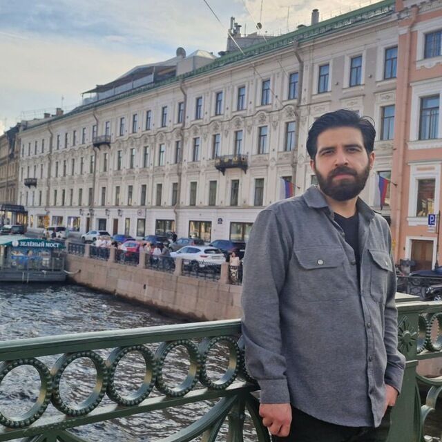  52752247  Reza, 34 ,    
