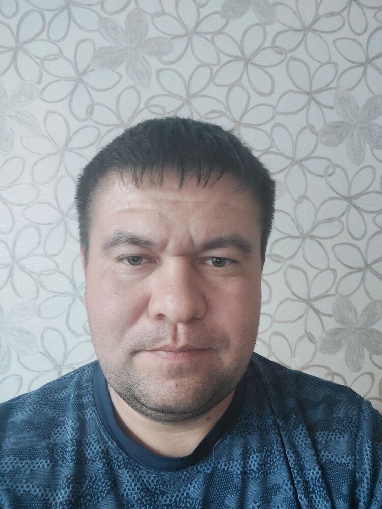  25637797  Alexey, 42 ,    
