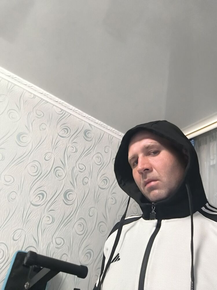  51038447  Andrey, 39 ,    