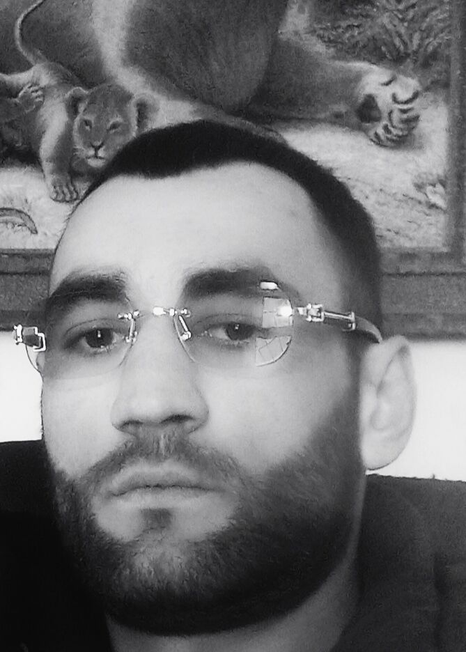  ,   Edgar, 31 ,   ,   