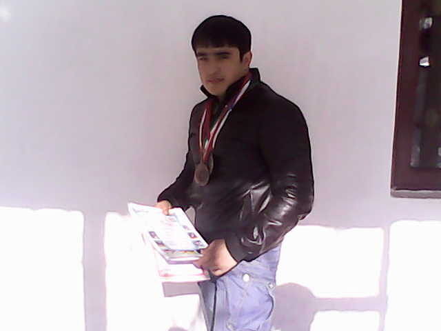  7346717  Akula, 35 ,    