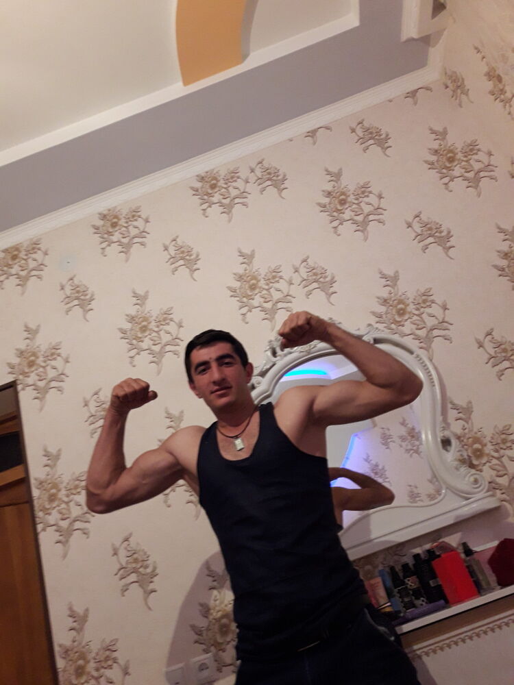  15036497  Suleiman, 27 ,     
