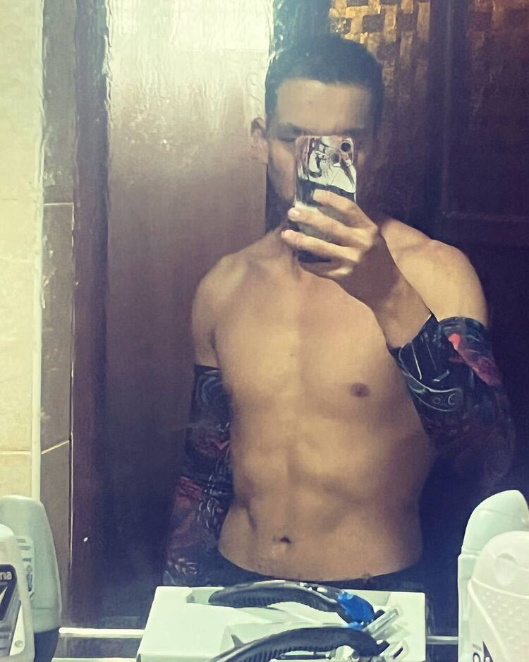  36897497  , 23 ,    