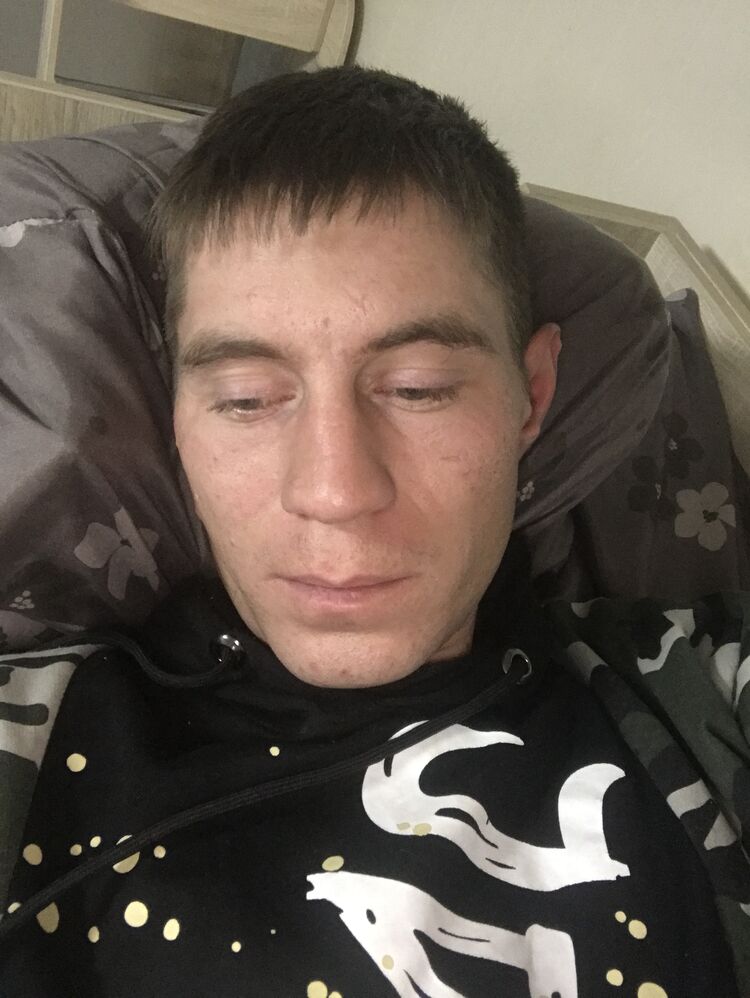  46763367  , 27 ,    
