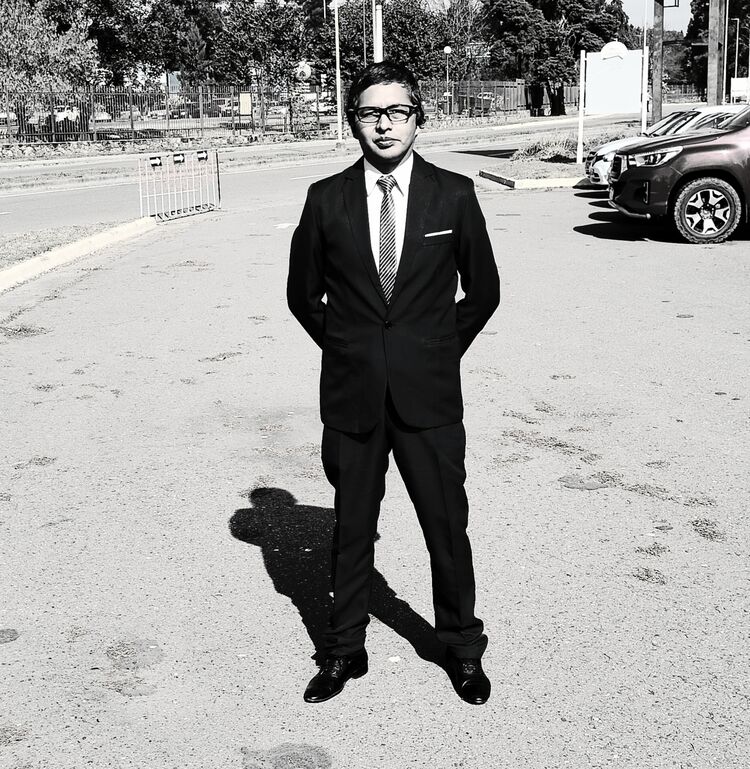  Salta,   Carlos, 40 ,   ,   