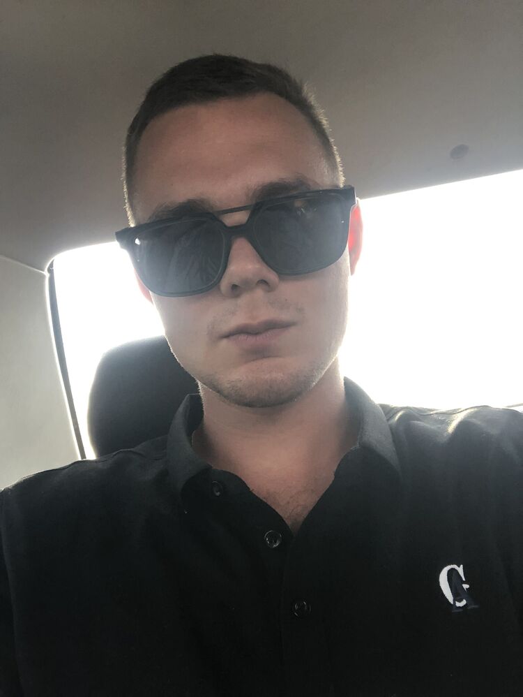  48218797  , 22 ,    