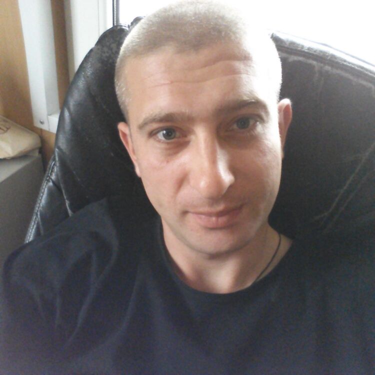  --,   , 39 ,   
