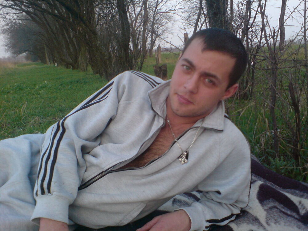  37108487  , 44 ,    