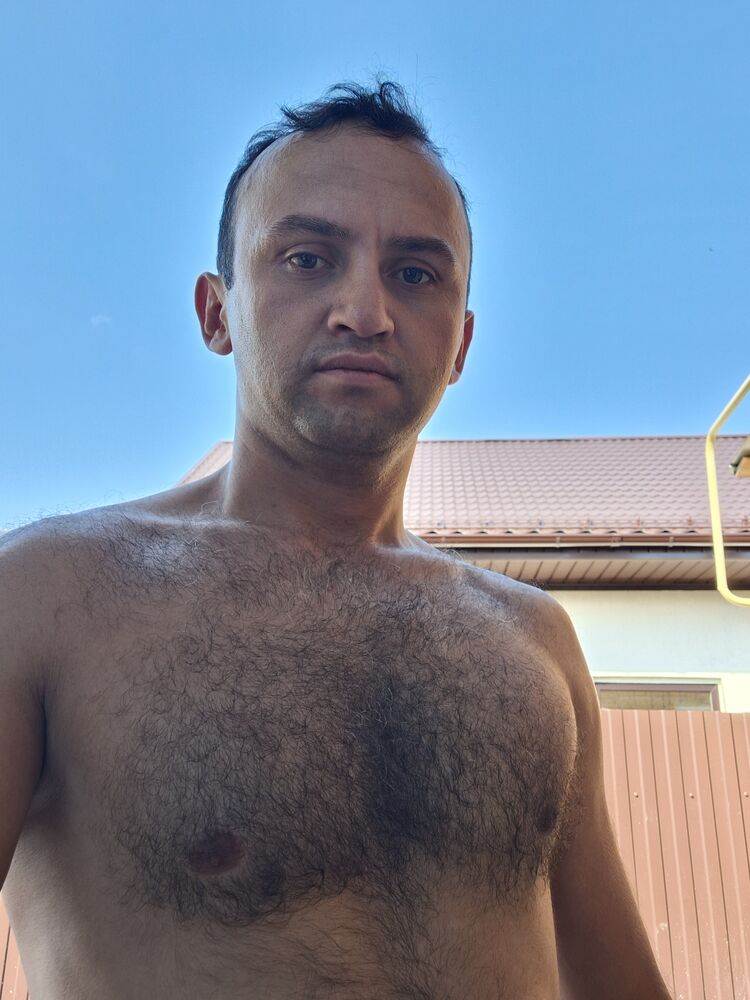  48535757  , 30 ,    