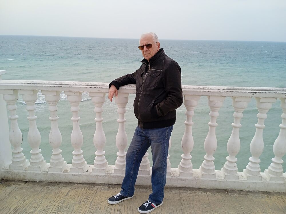  ,   , 78 ,   c 