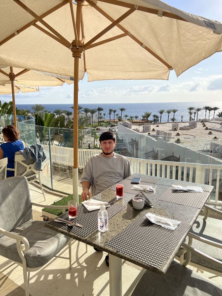  30979537  Ismoil, 29 ,    