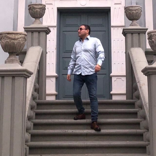  Tel Aviv-Yafo,    Timur, 25 ,  