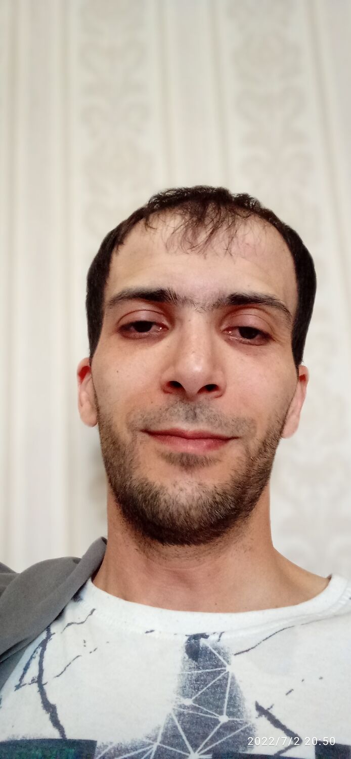  ,   Malek, 35 ,   ,   , c 