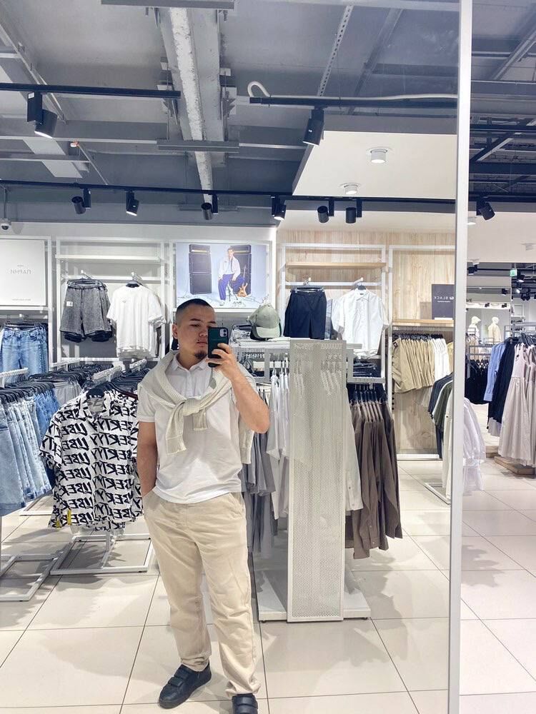  51443947  Sam, 22 ,    Kami-Renjaku