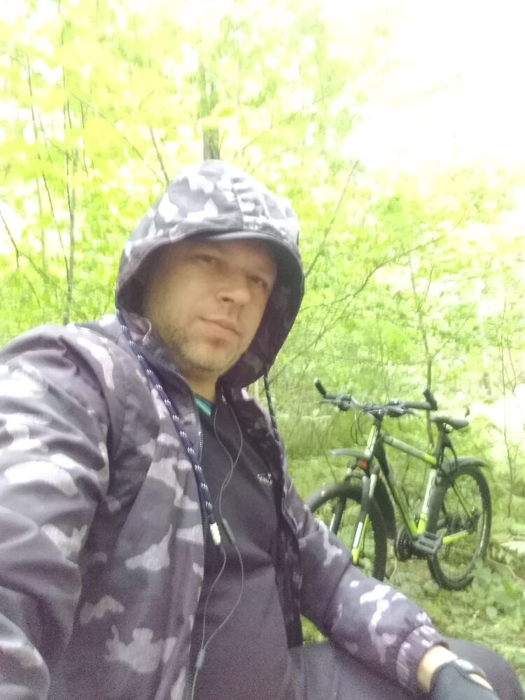  23684967  , 44 ,    -