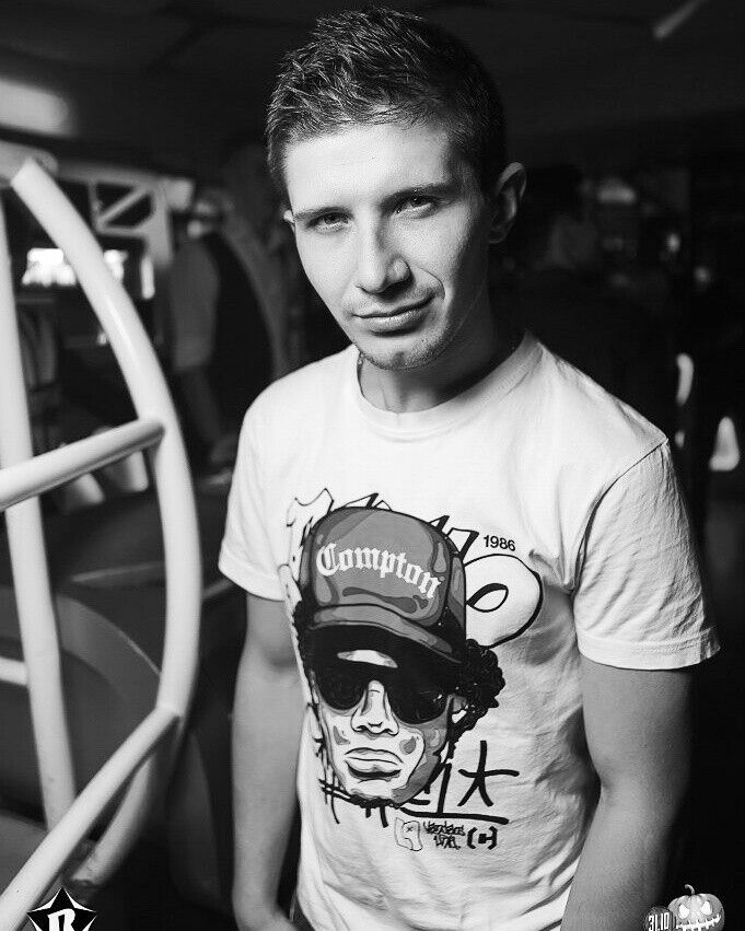 ���� 21772047 ������� �������, 32 ����, ���� ���������� � �����