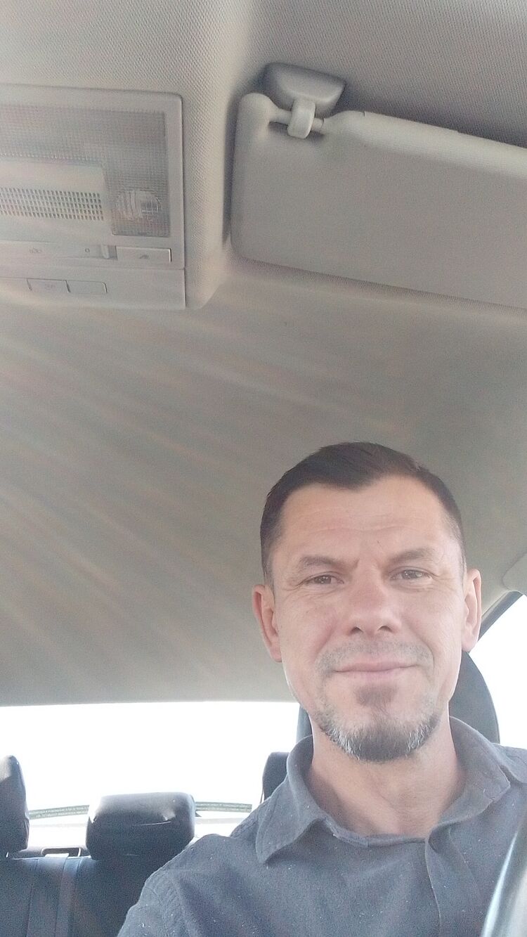  28271947  , 46 ,    