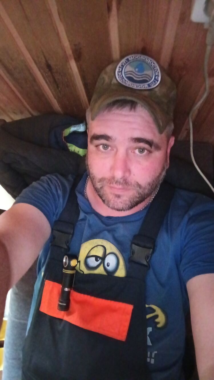  -,   Ilya, 37 ,   ,   , c , 