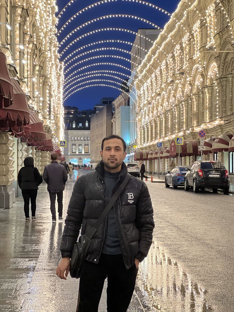  54241907  Mukhlisa, 28 ,    Lambeth