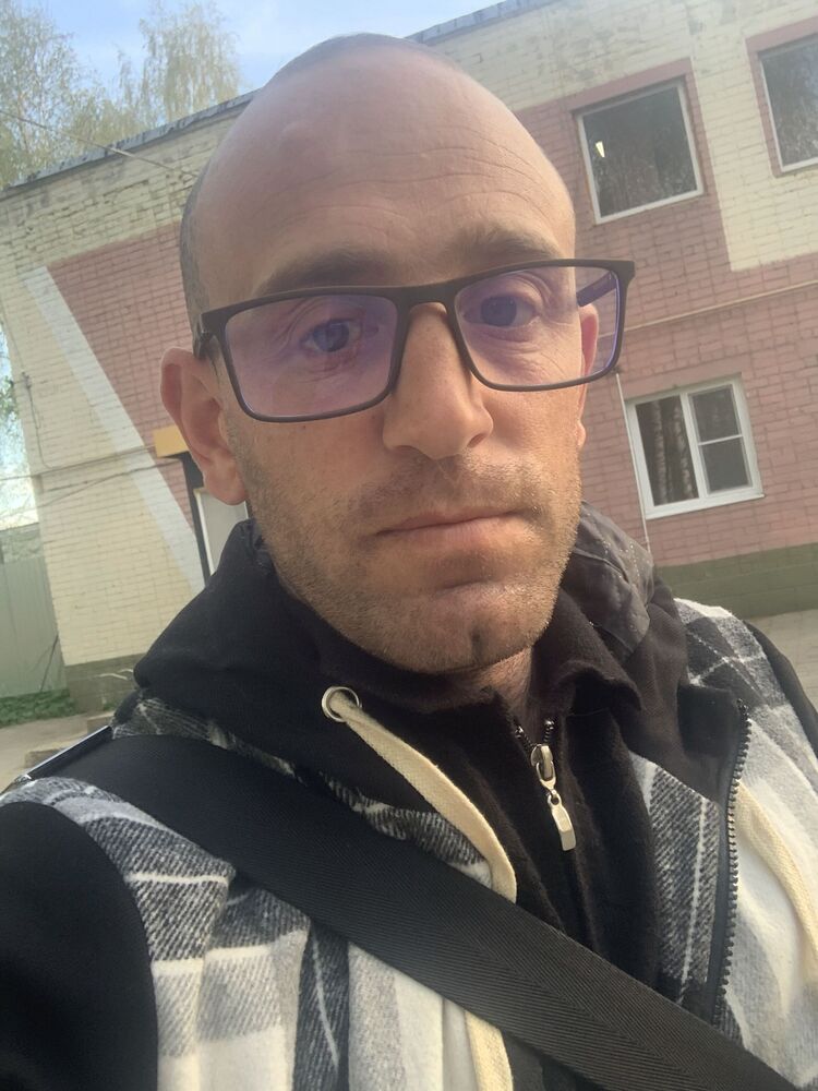  49134887  David, 30 ,    