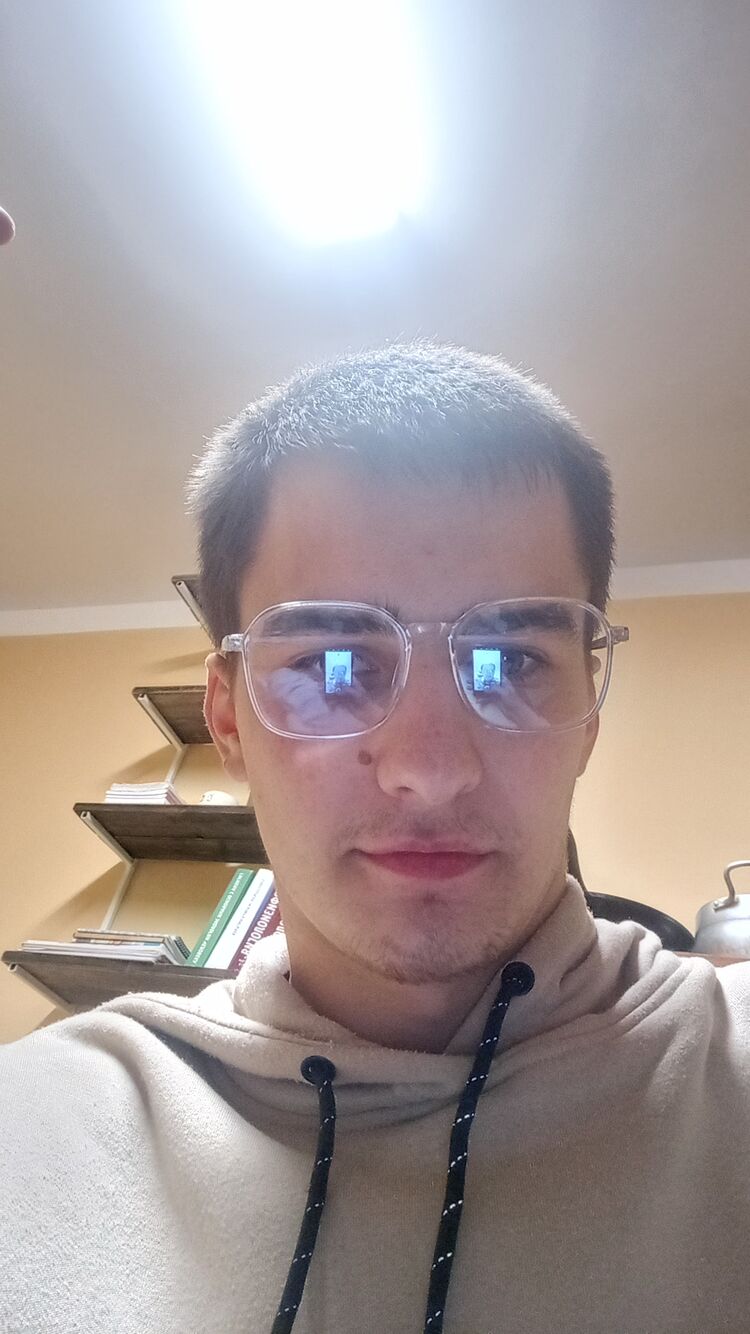  40282287  , 22 ,    