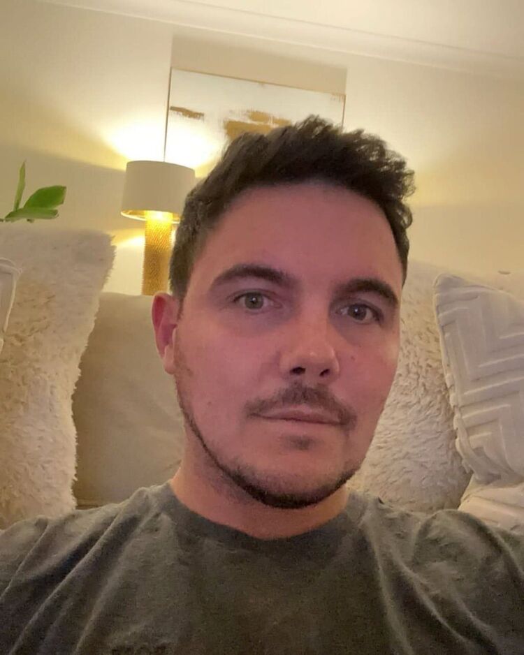  54188727  , 37 ,    -