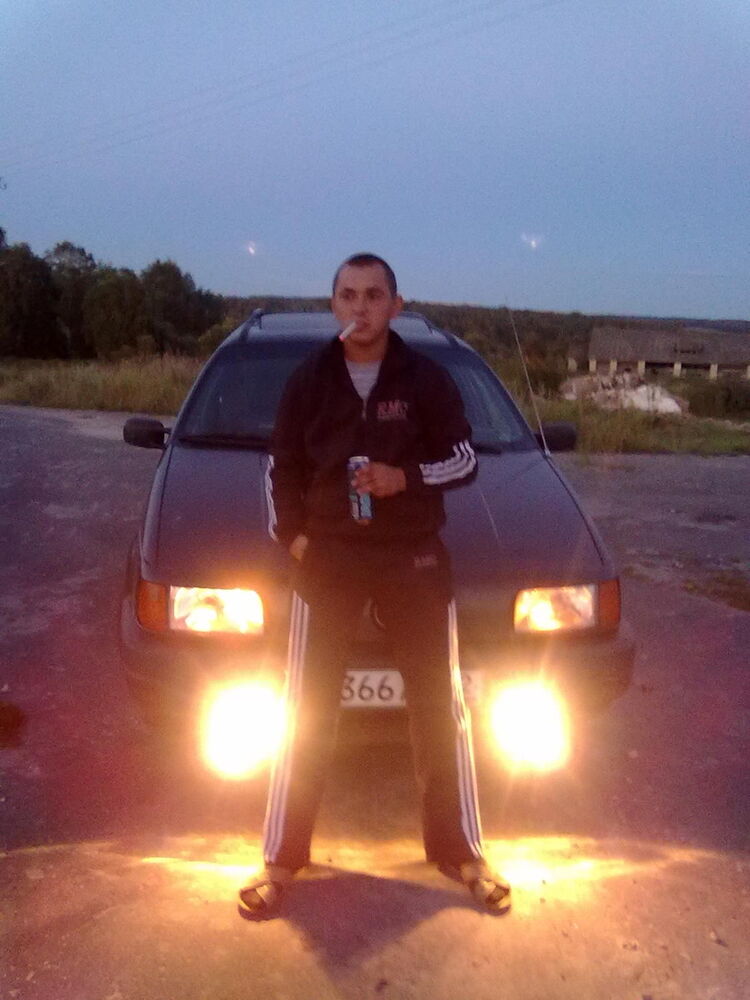  6649447  Sergei, 36 ,    
