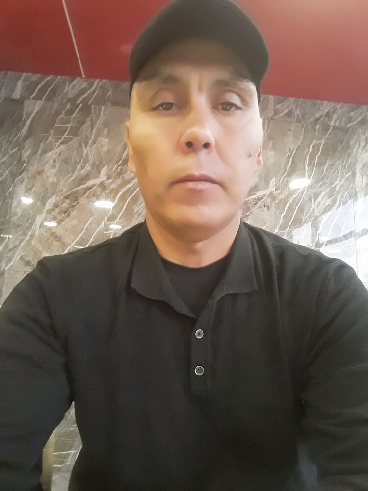  39367907  Alisher, 52 ,    -
