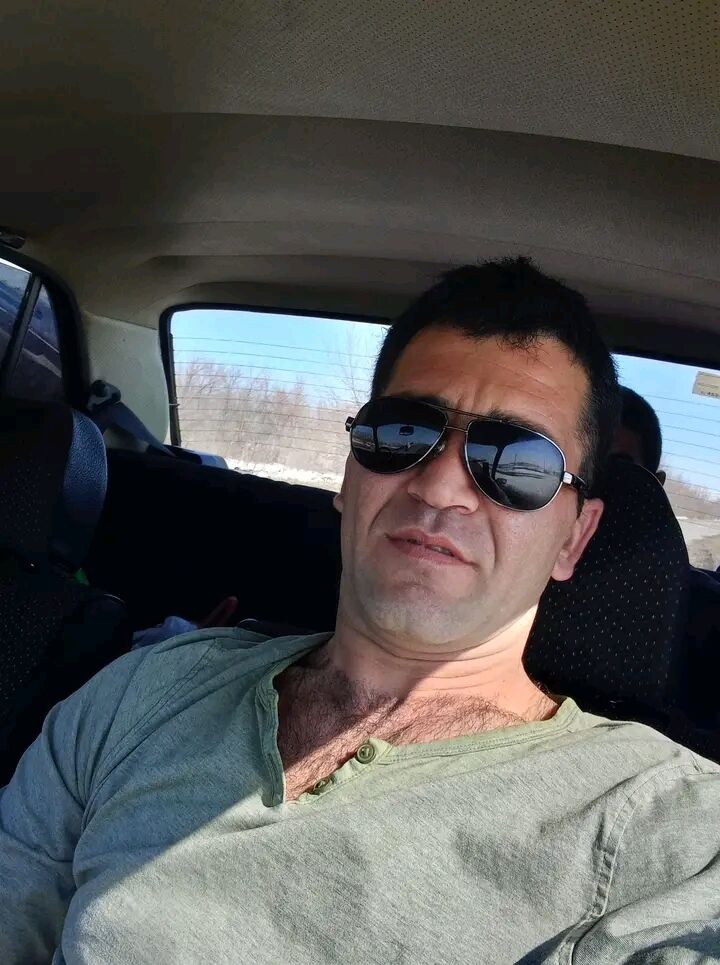  -,   Sergey, 36 ,   