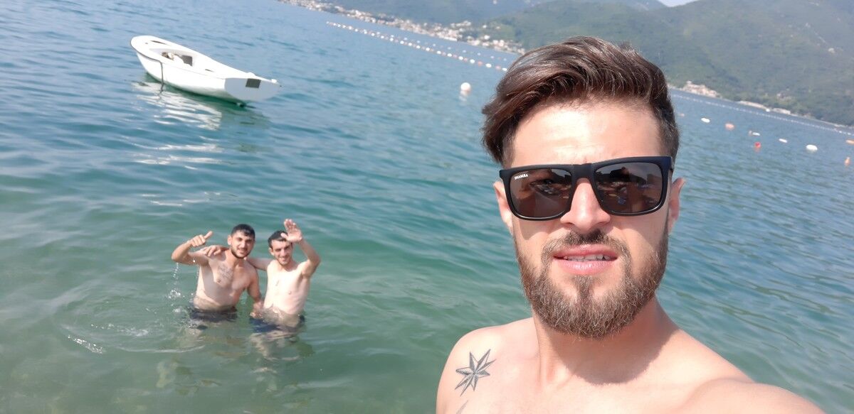  17222497  Rinat, 33 ,    Herceg-Novi