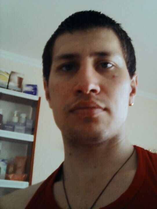  9487157  Alex, 36 ,    