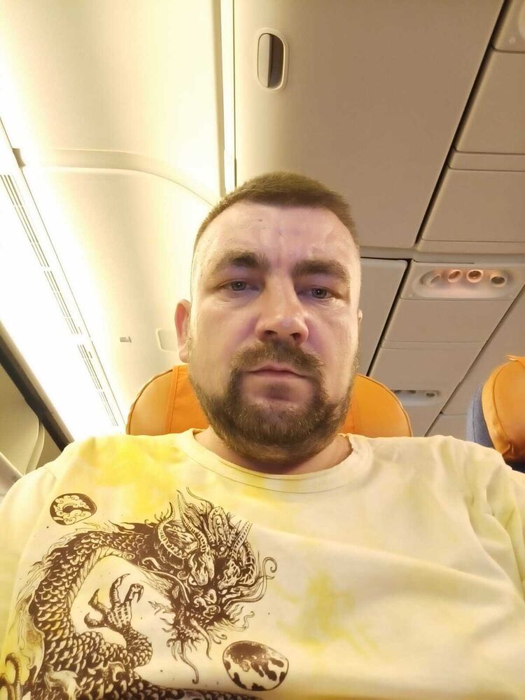  53562347  , 38 ,    