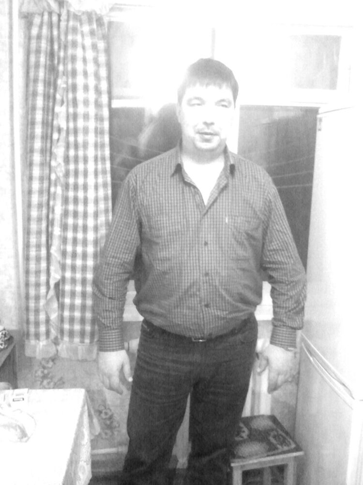  6310897  Jon, 40 ,    