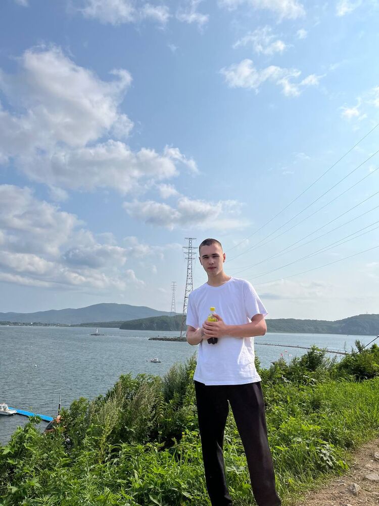  ,   Onesomeshitt, 20 ,   ,   