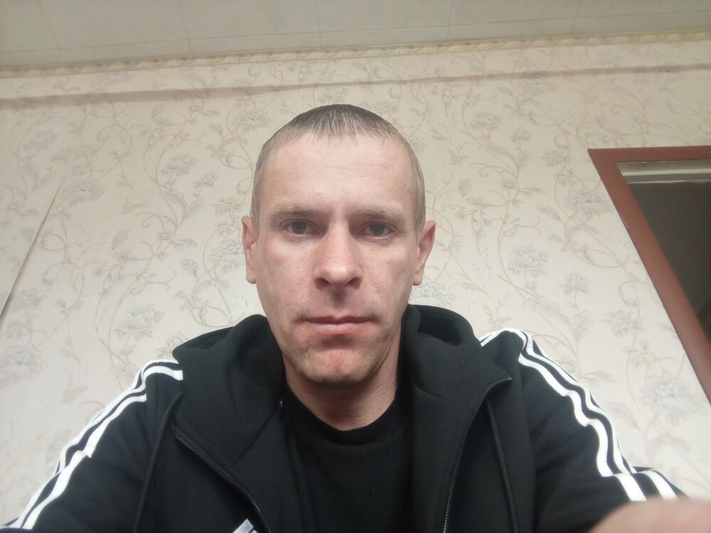  48022957  , 37 ,    