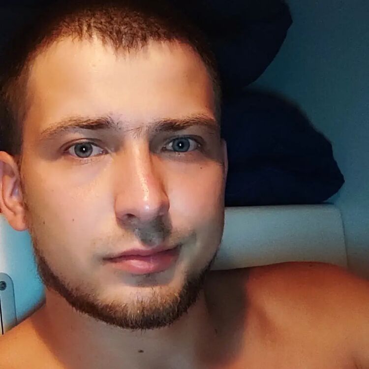  49336717  , 39 ,    