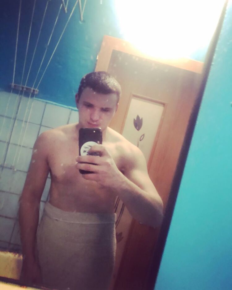  40168567  , 22 ,    