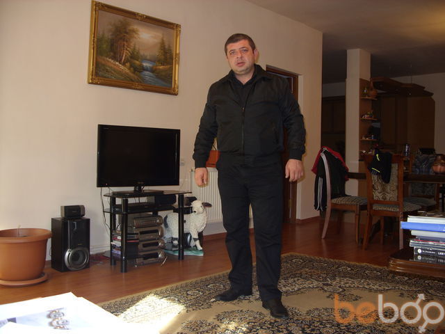  1200937  Tigran, 53 ,    