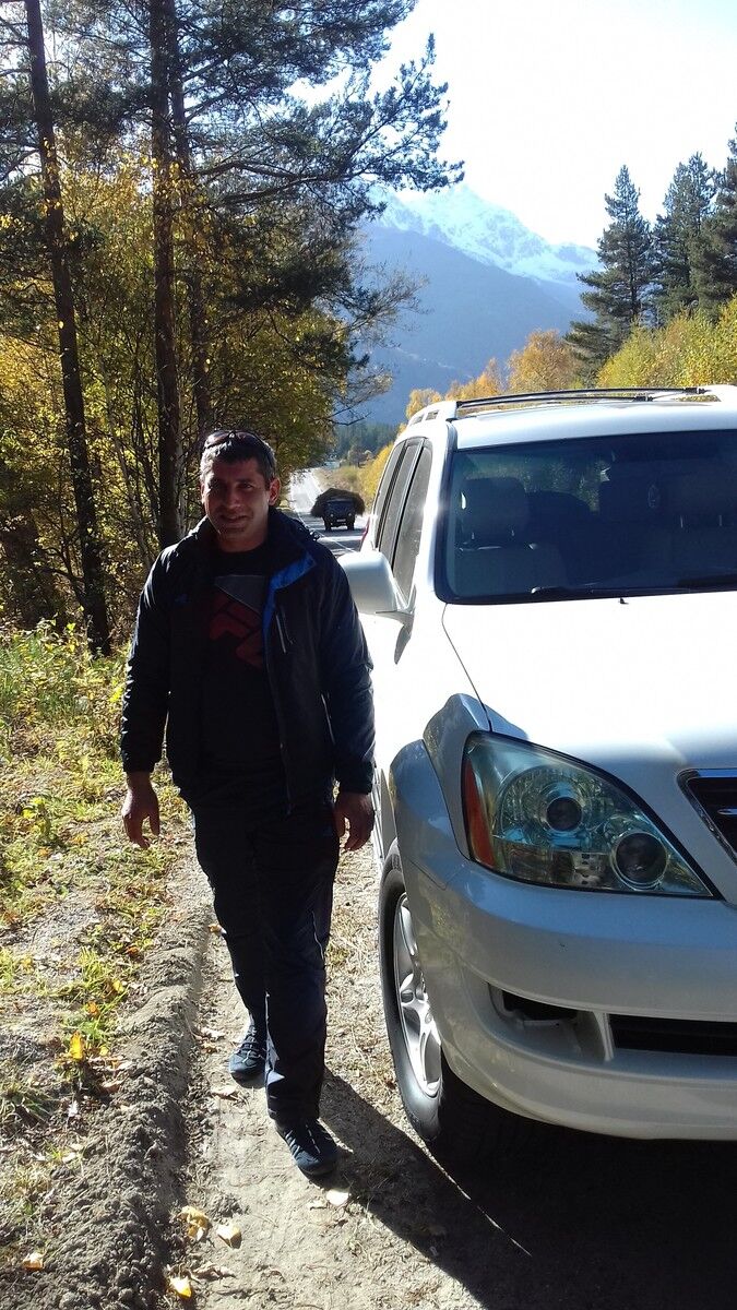  ,   Vugar, 42 ,     , c 