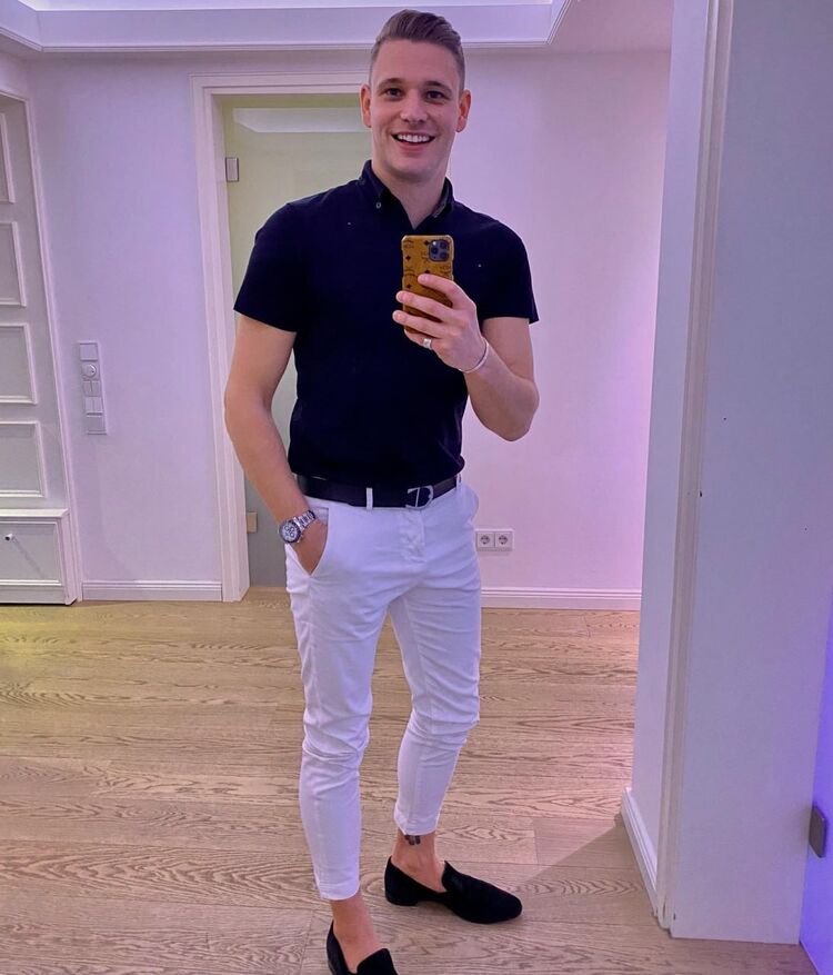 ���� 49736467 ������� ������, 34 ����, ���� ���������� � ����������