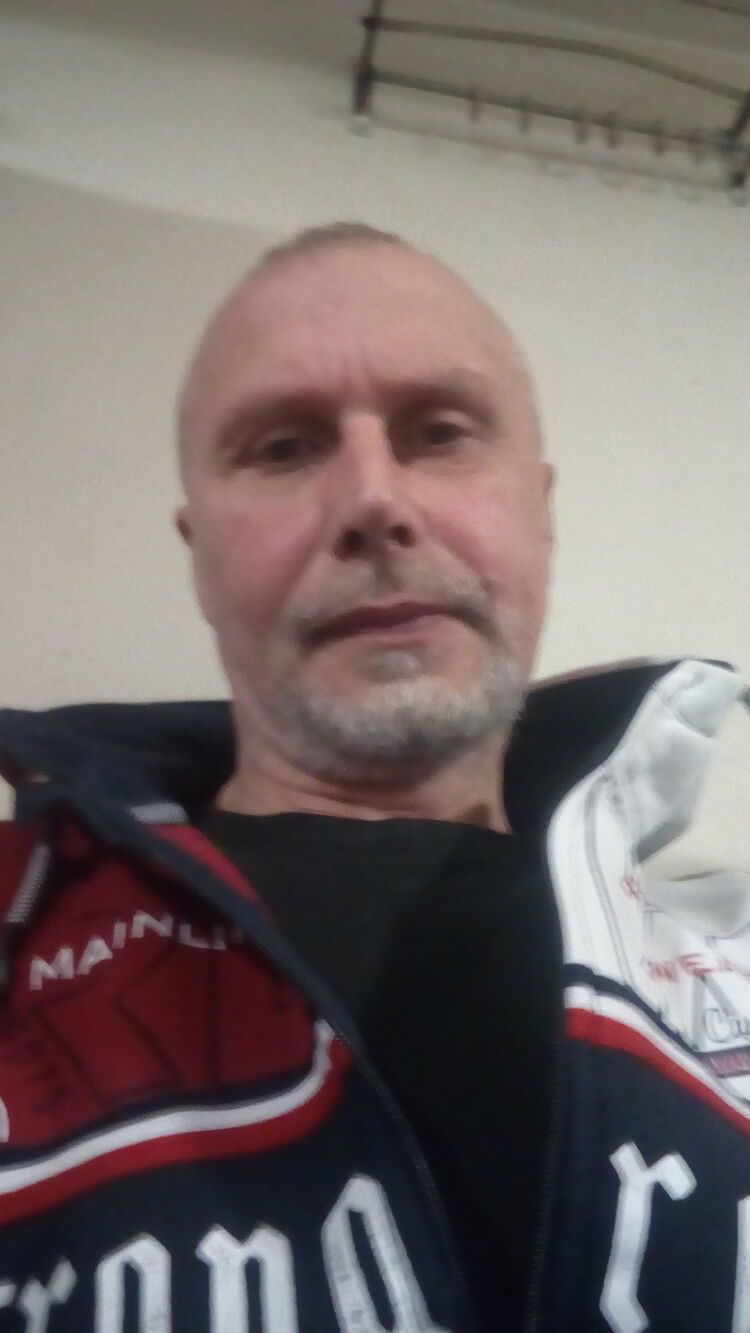  36662347  , 49 ,    