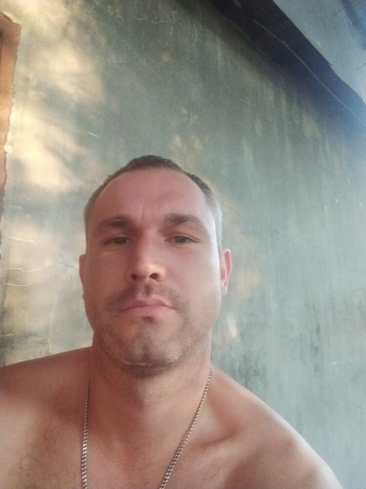  ,   Vitaly, 35 ,   ,   , c 