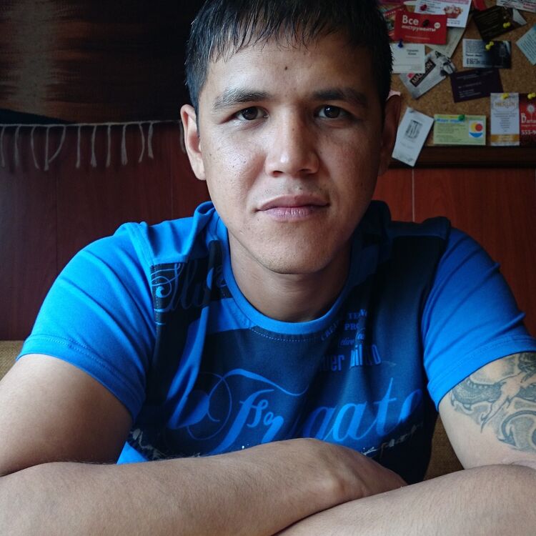  6508117  Kairat, 40 ,    