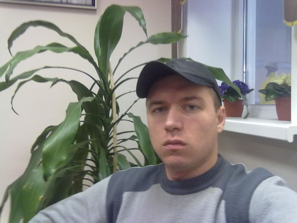  5051627  Denis, 34 ,     